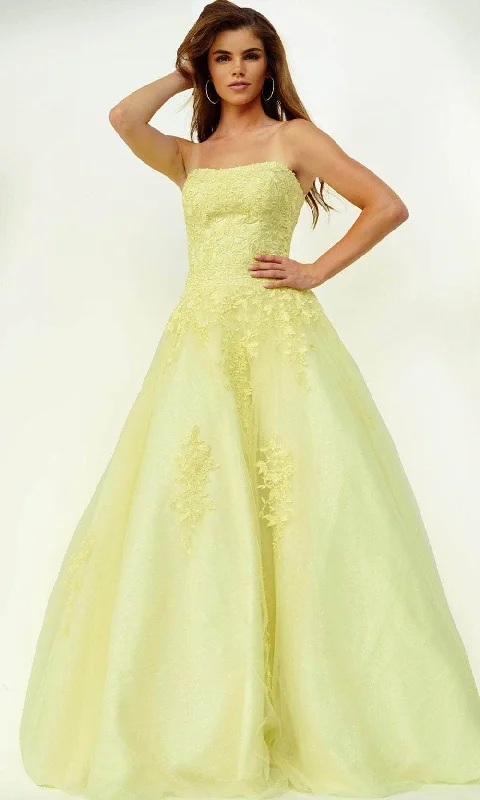 Jovani 1831 - Applique Sweetheart Prom Dress