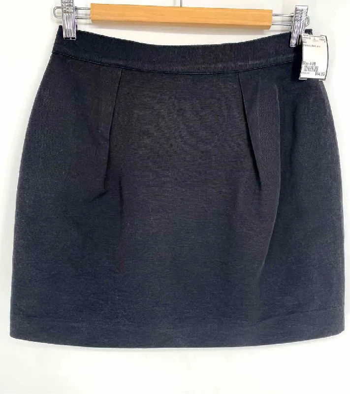 D&G Women's Black mini Size 44/8 Skirt